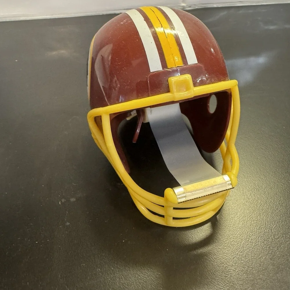 3M Scotch Tape Dispenser - Washington Redskins‎ Football NFL Helmet W/ Tape